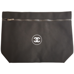 Kosmetyczka Chanel Czarna...