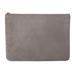 Kosmetyczka Calvin Klein...